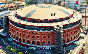 Arenas de Barcelona mall shopping center