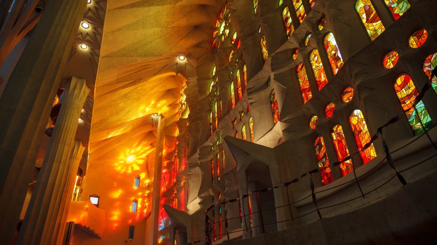 sagrada_familia_interior_2023_900x506px