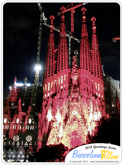 sagrada_familia_red_2011