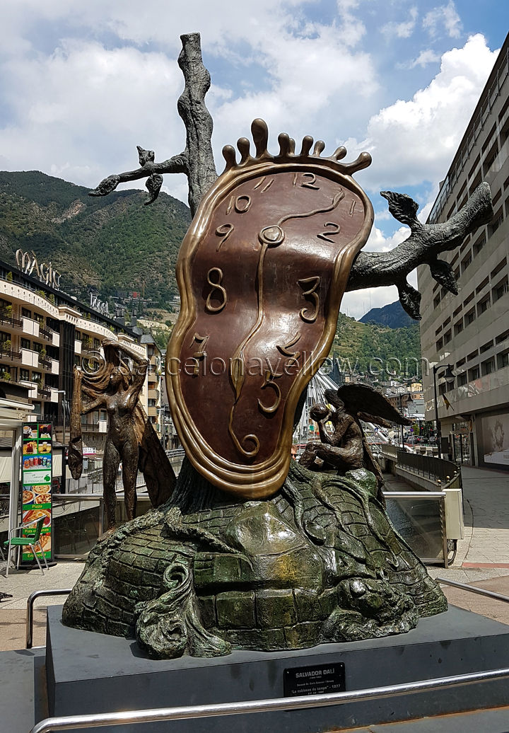 dali_sculpture_andorra_la_vella