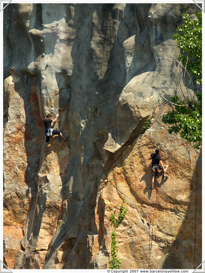 Barcelona Foixarda climbing wall Montjuic