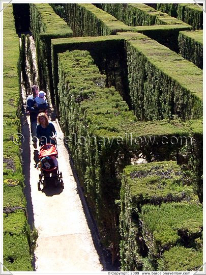 Labyrinth Park Horta Barcelona