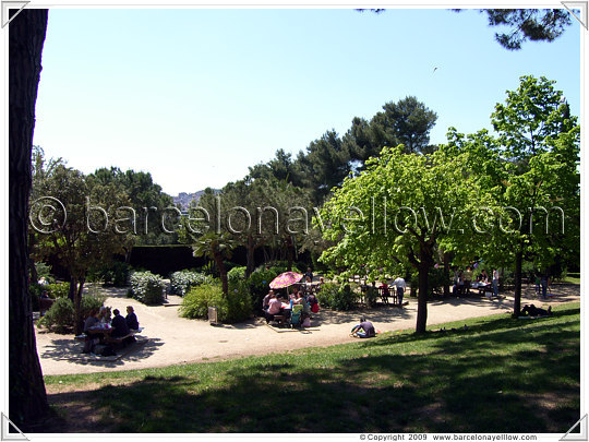 Labyrinth Park Horta Barcelona