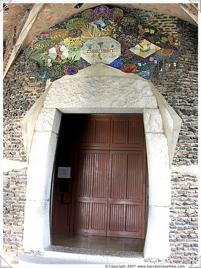 Anton Gaudi - crypt door Colonia Guell