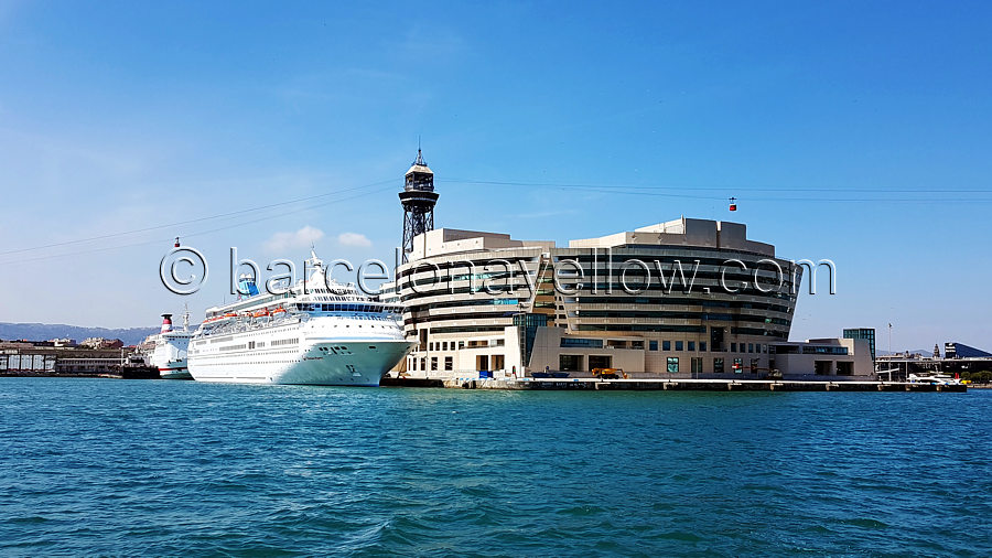 port_vell_cruise_berth_world_trade_center