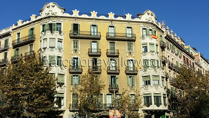 building_eixample