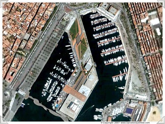 Barceloneta marina and district
