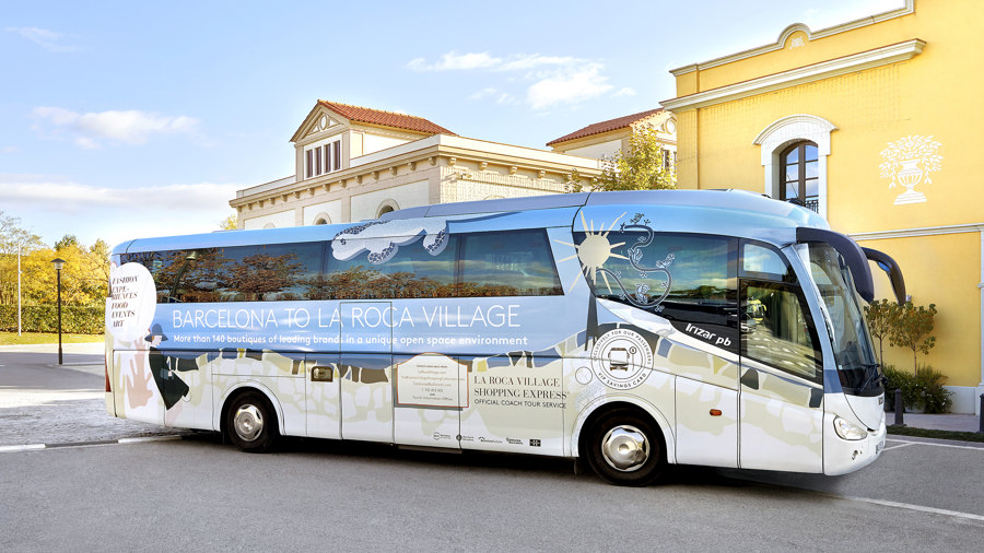 900La_Roca_Village_Shopping_Express
