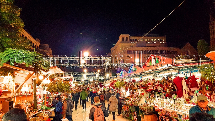 barcelona_christmas_market_gothic