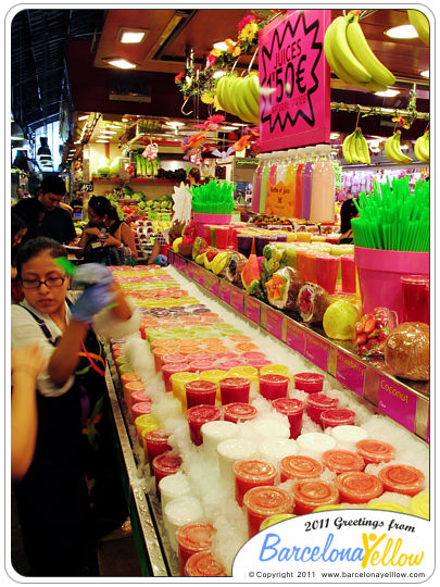 La Boqueria market smoothies