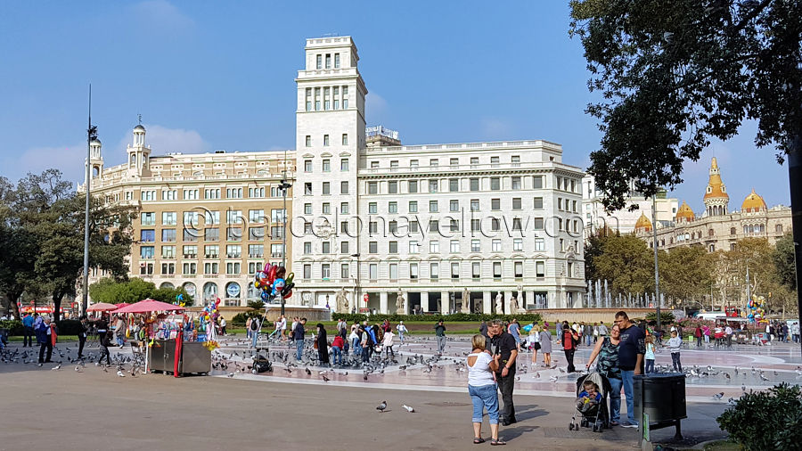 Barcelona Plaza Catalunya Barcelona Barcelona S Central Square