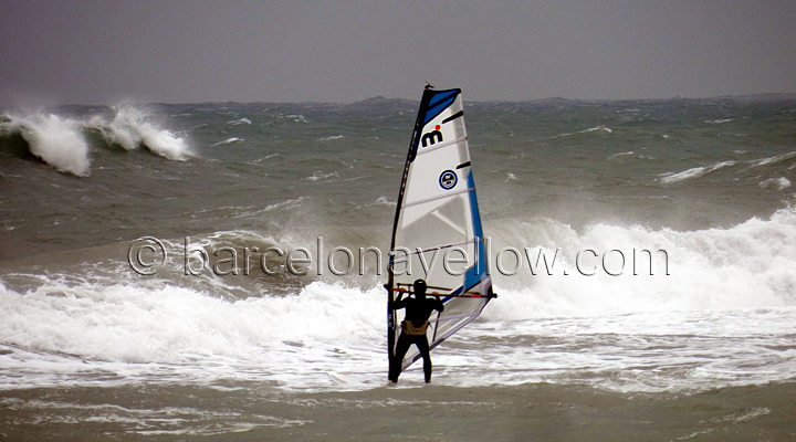 extreme_windsurfing_platja_prat